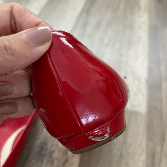 Prada Red Patent Leather Pointed Toe Flats 37.5 - Picture 8 of 8